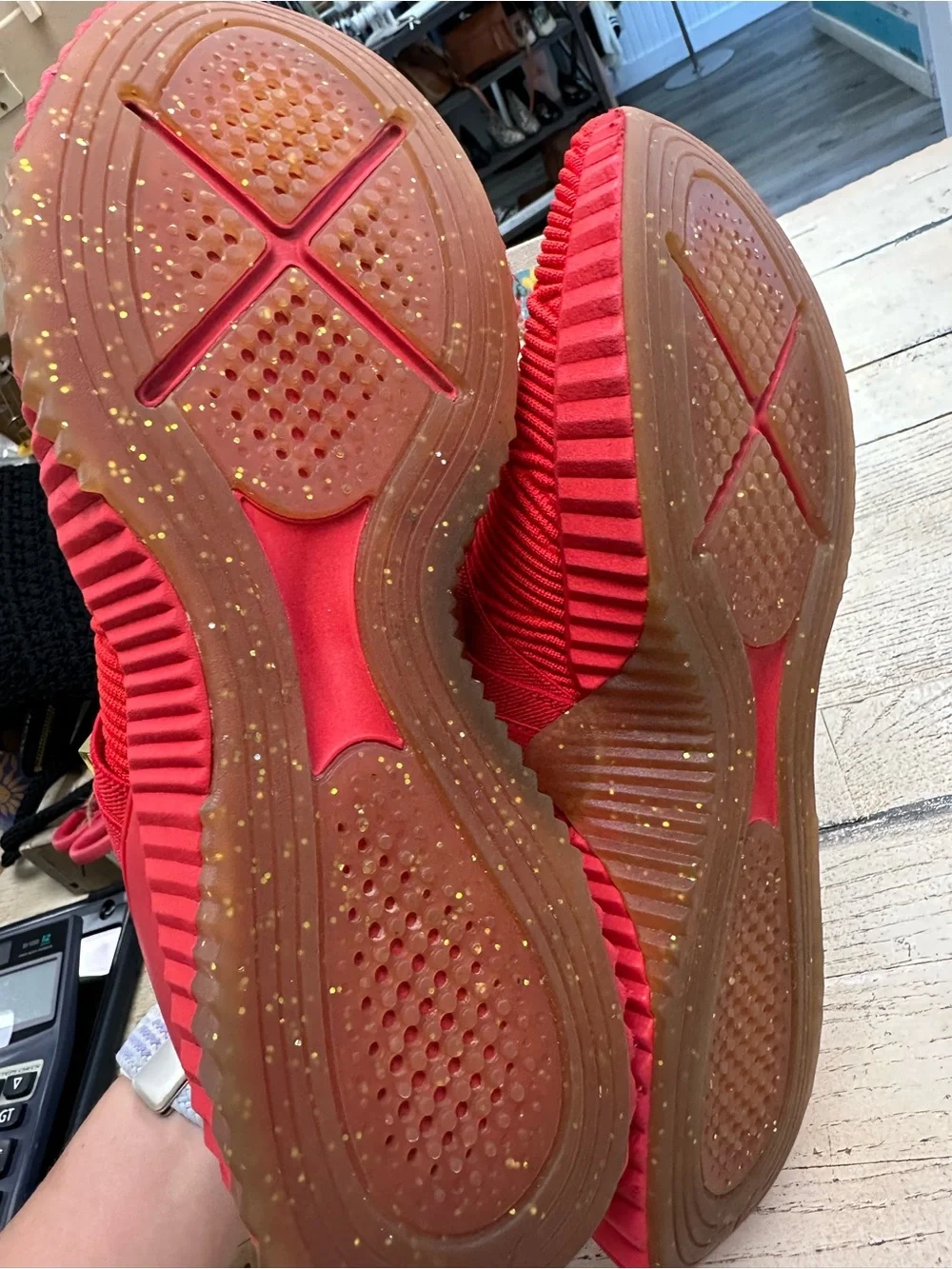 PUMA Defy Mid Varsity Red Gold Slip-On Sneakers Women’s 10 / Men’s 8.5